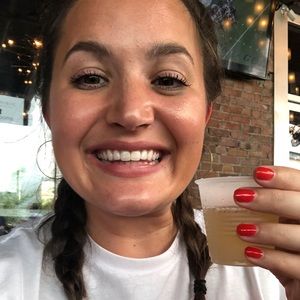 Meet your Posher, Gabby